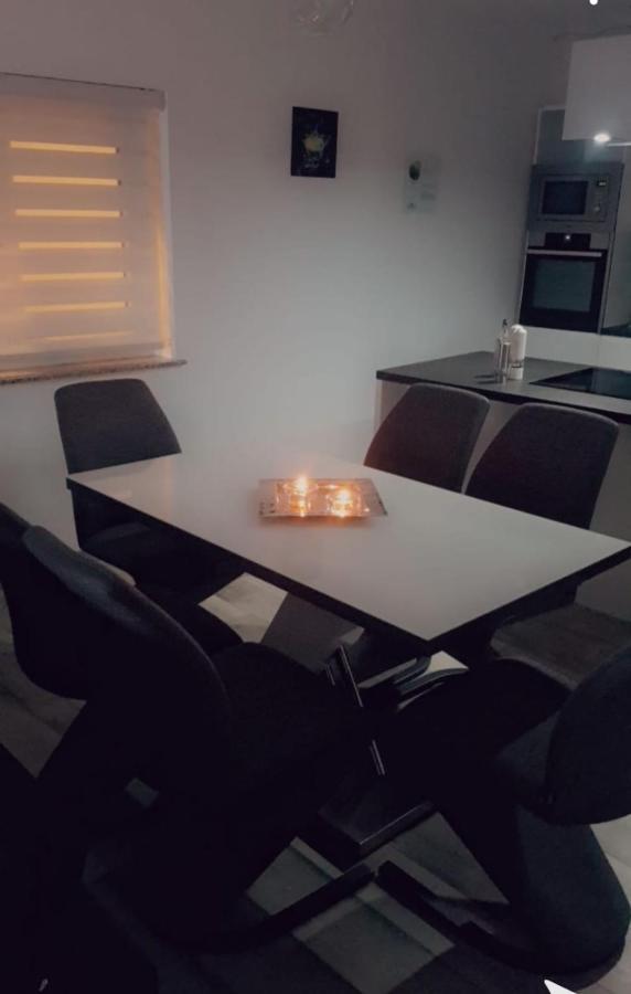 Seaview Apartment Moritz เซนญ์ ภายนอก รูปภาพ