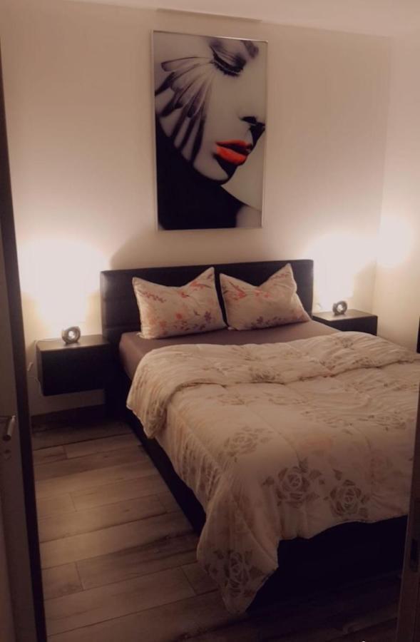 Seaview Apartment Moritz เซนญ์ ภายนอก รูปภาพ